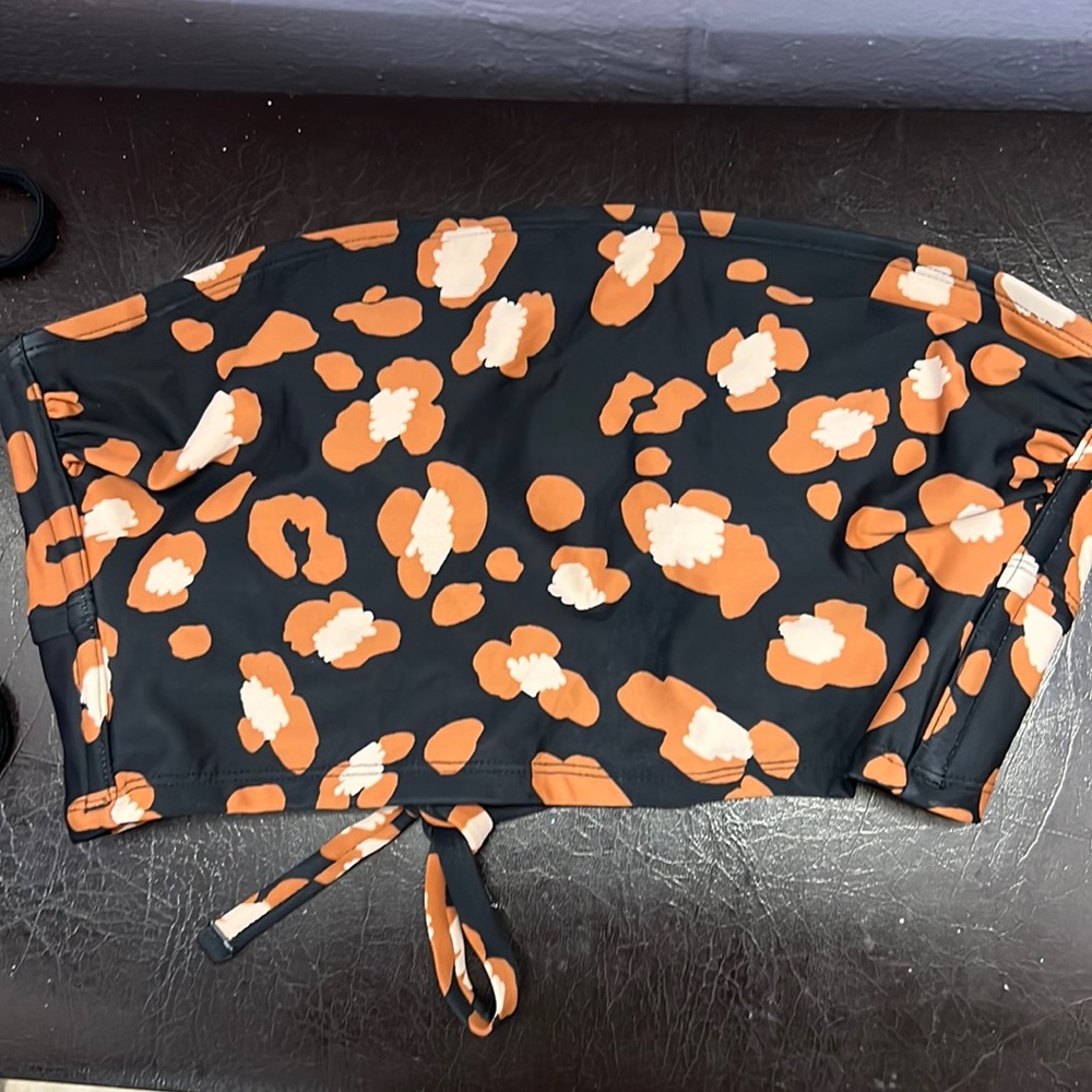 Bathing suit top